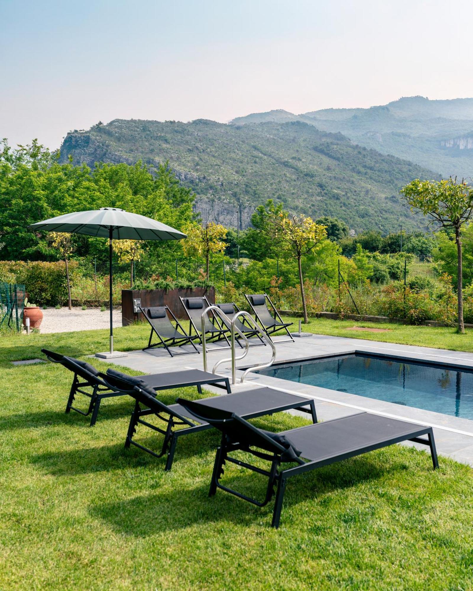 Appartamento Casa 32 Torbole Sul Garda Esterno foto