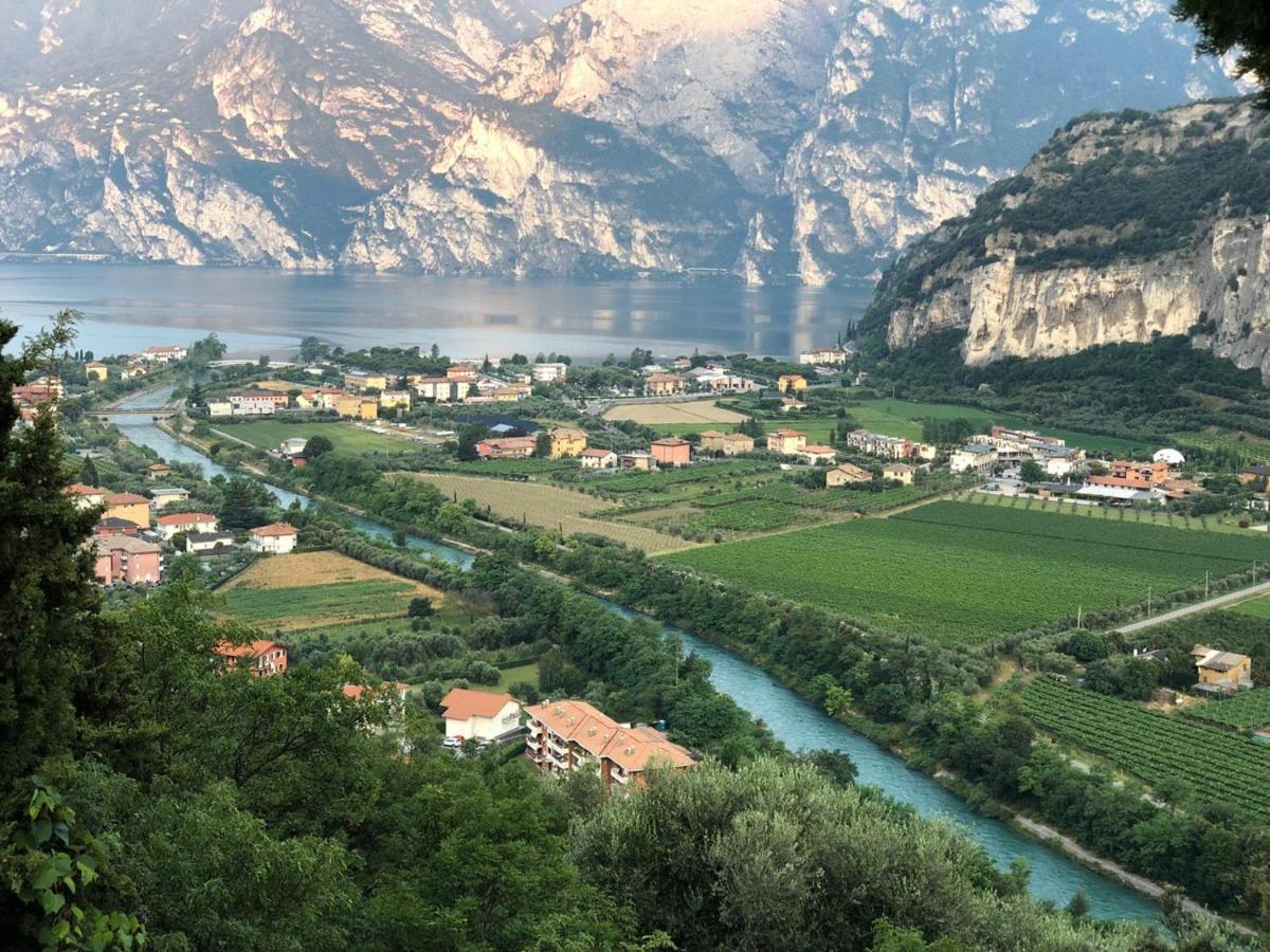 Appartamento Casa 32 Torbole Sul Garda Esterno foto