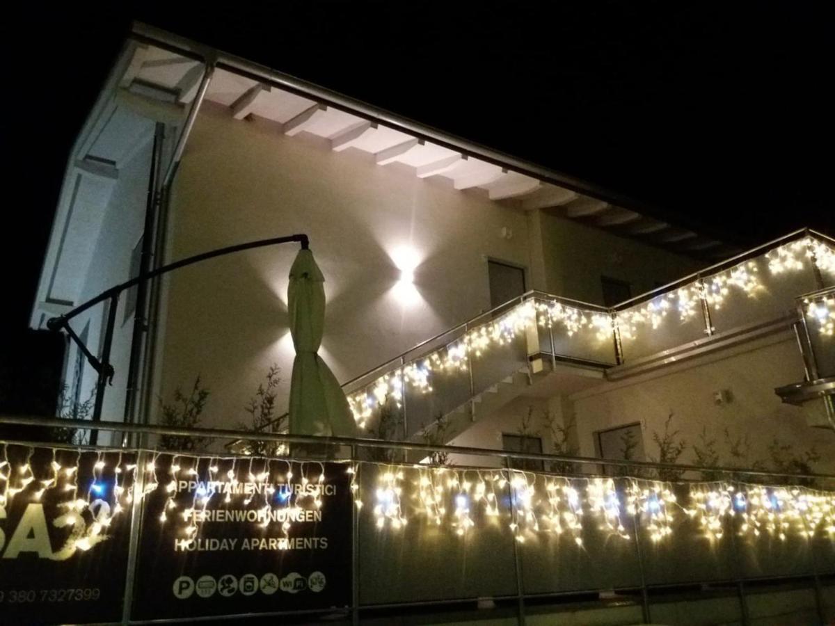 Appartamento Casa 32 Torbole Sul Garda Esterno foto